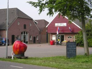 Voormalige winkel, Landwinkel Smits